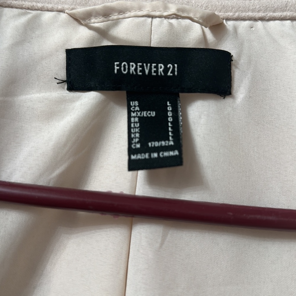 Forever 21 Button Up Shacket - Picture 4 of 5